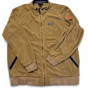 Patagonia Men's Shearling Natural fleece Jacket With navy Trim Size XL